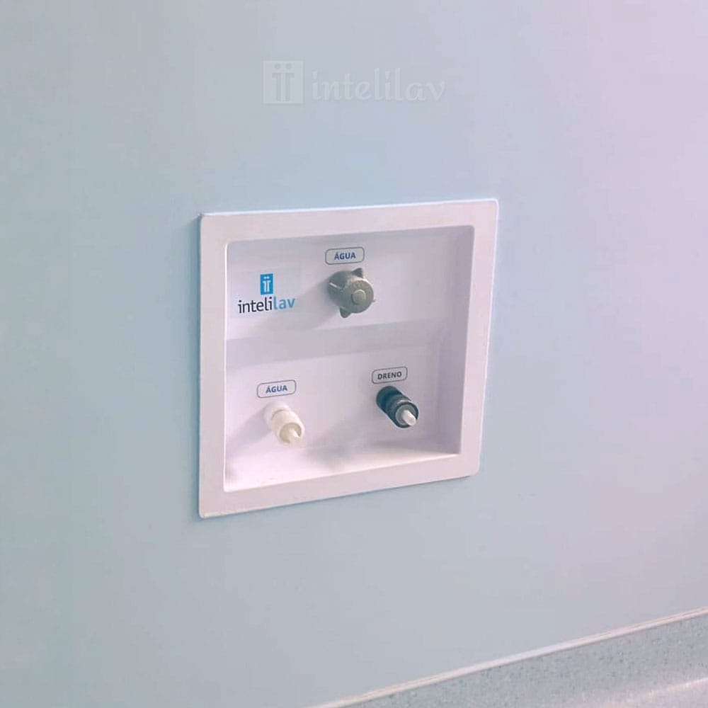 painel-de-distribuicao-agua-tratada-intelilav-instalado